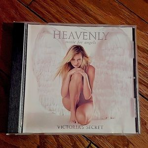 Victoria’s Secret Vintage CD “Heavenly Music for the Angels,” 2002
